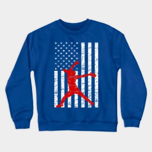 Softball Pitching American Flag Fastpitch Softball Pitcher Crewneck Sweatshirt